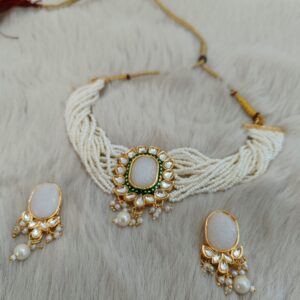 Choker Neaklace