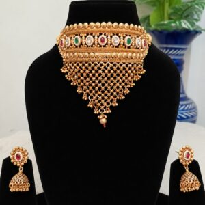 Traditional Rajasthani Aad With Jhumkas